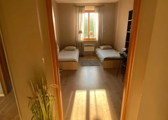 4 - 86 M2 - 300 M Od Rynku Apartment