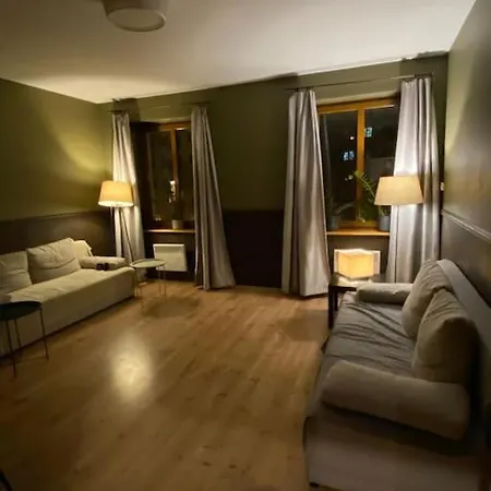 アパート 4 - 86 M2 - 300 M Od Rynku *