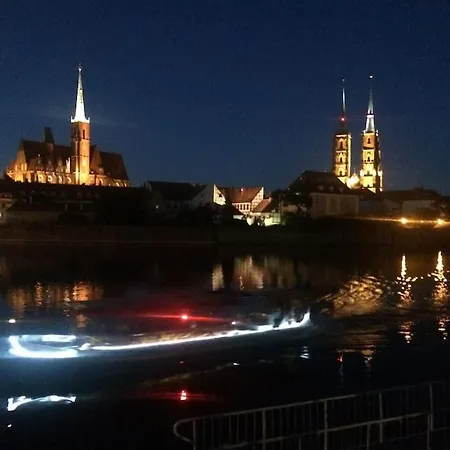 4 - 86 M2 - 300 M Od Rynku *