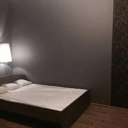 アパート 4 - 86 M2 - 300 M Od Rynku *