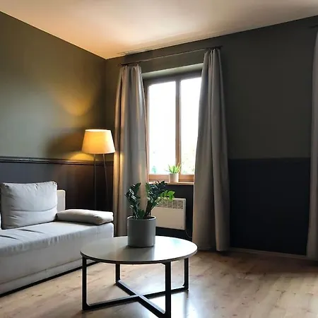 4 - 86 M2 - 300 M Od Rynku * ヴロツワフ