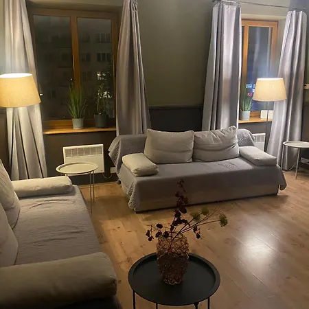 4 - 86 M2 - 300 M Od Rynku * ヴロツワフ