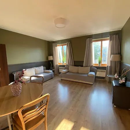 4 - 86 M2 - 300 M Od Rynku Apartament